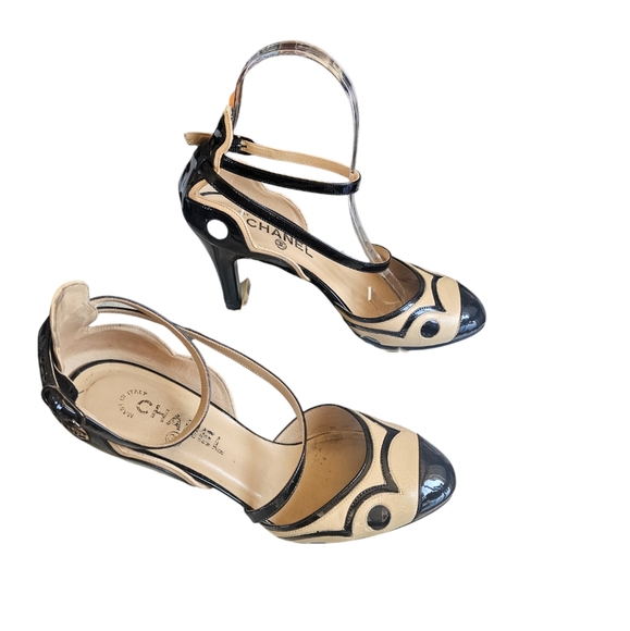 Chanel D'Orsay Pumps - Picture 9 of 12